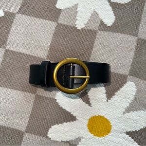 ARITZIA | Babaton Women's Black Classic Belt Round Brass Buckle Leather